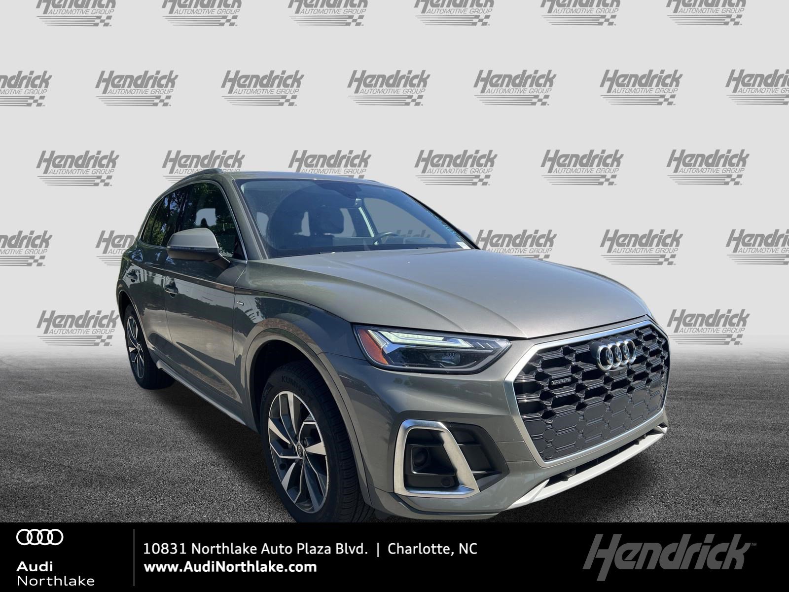 2023 Audi Q5 45 Premium Plus's photo