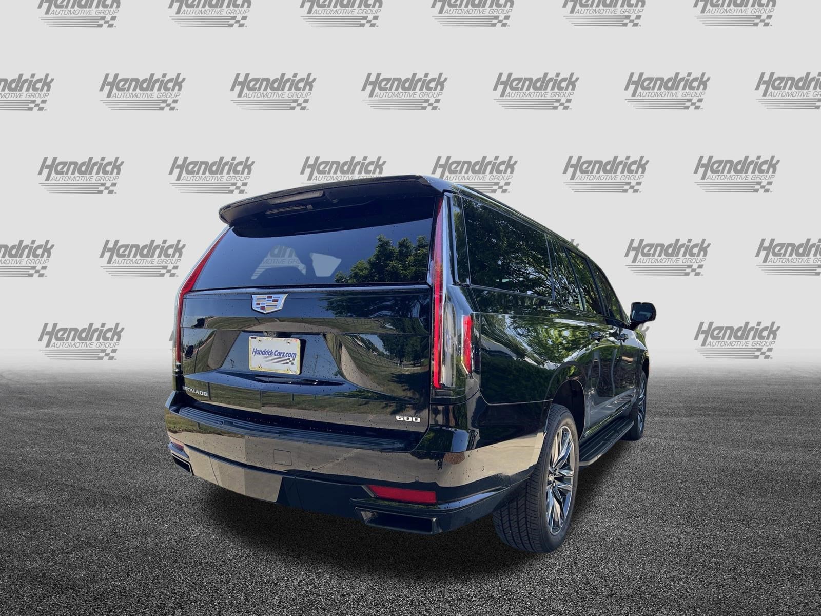 2021 CADILLAC Escalade ESV Sport Platinum photo 3