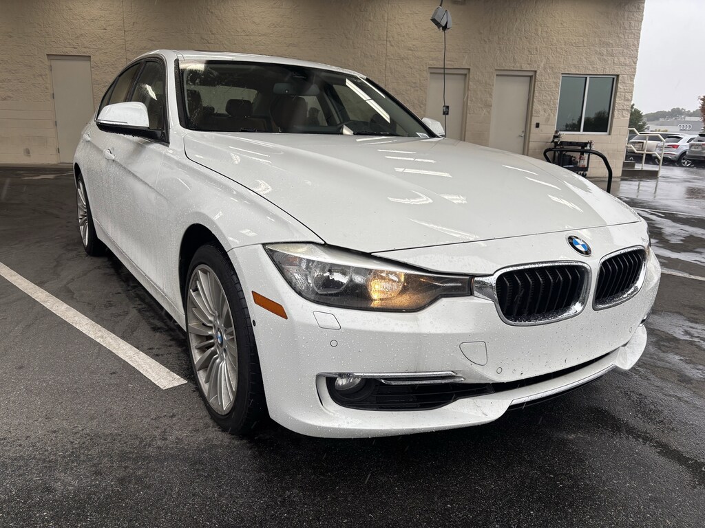 Used 2015 BMW 3 Series 328i xDrive Sedan