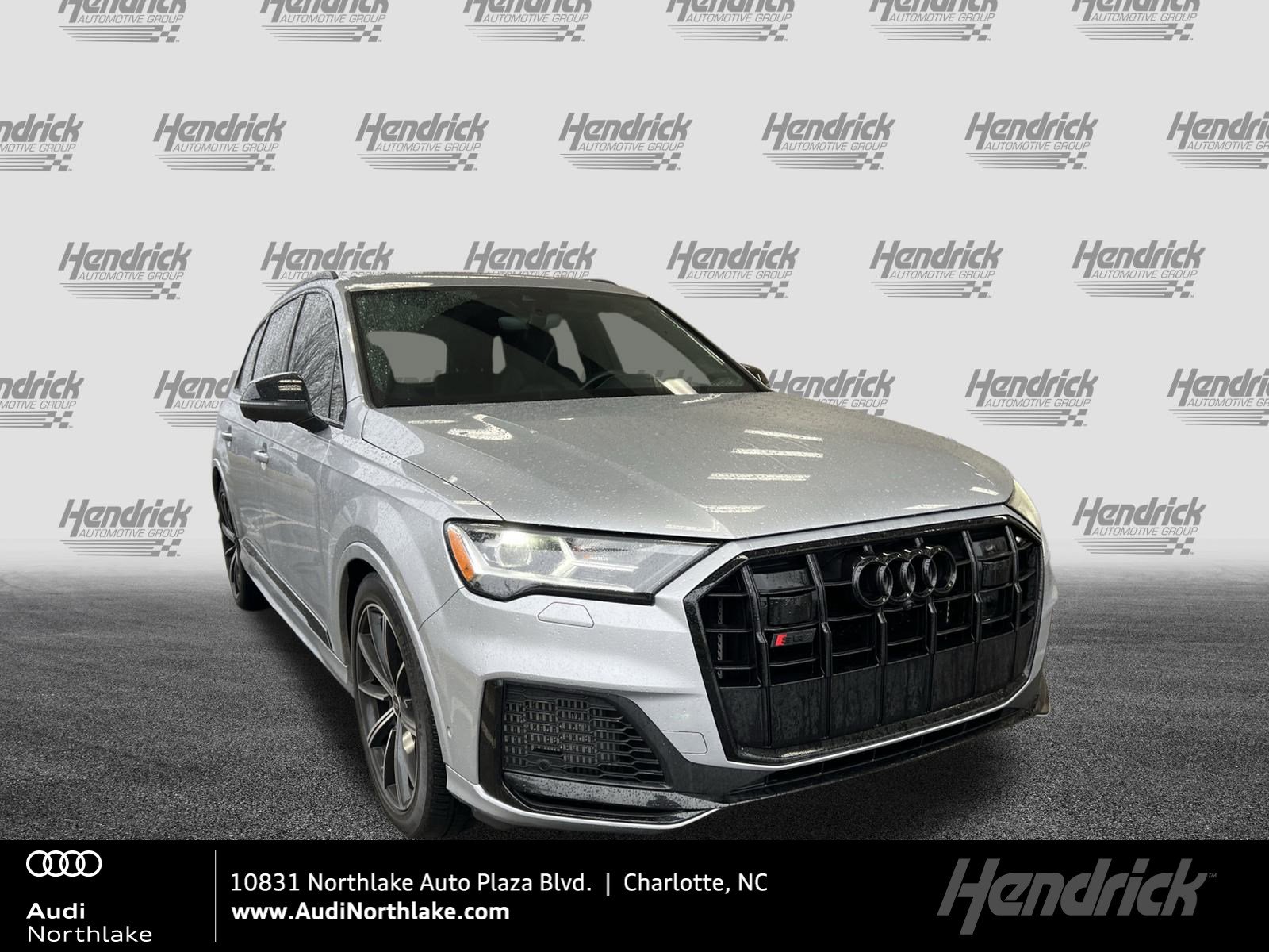 2022 Audi SQ7 Prestige's photo