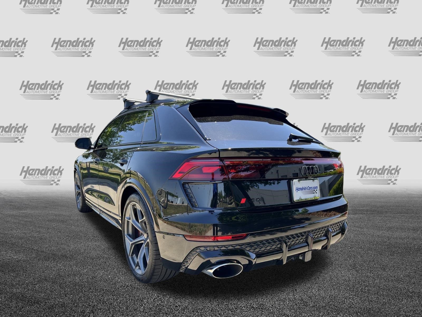 2025 Audi RS Q8 performance photo 5