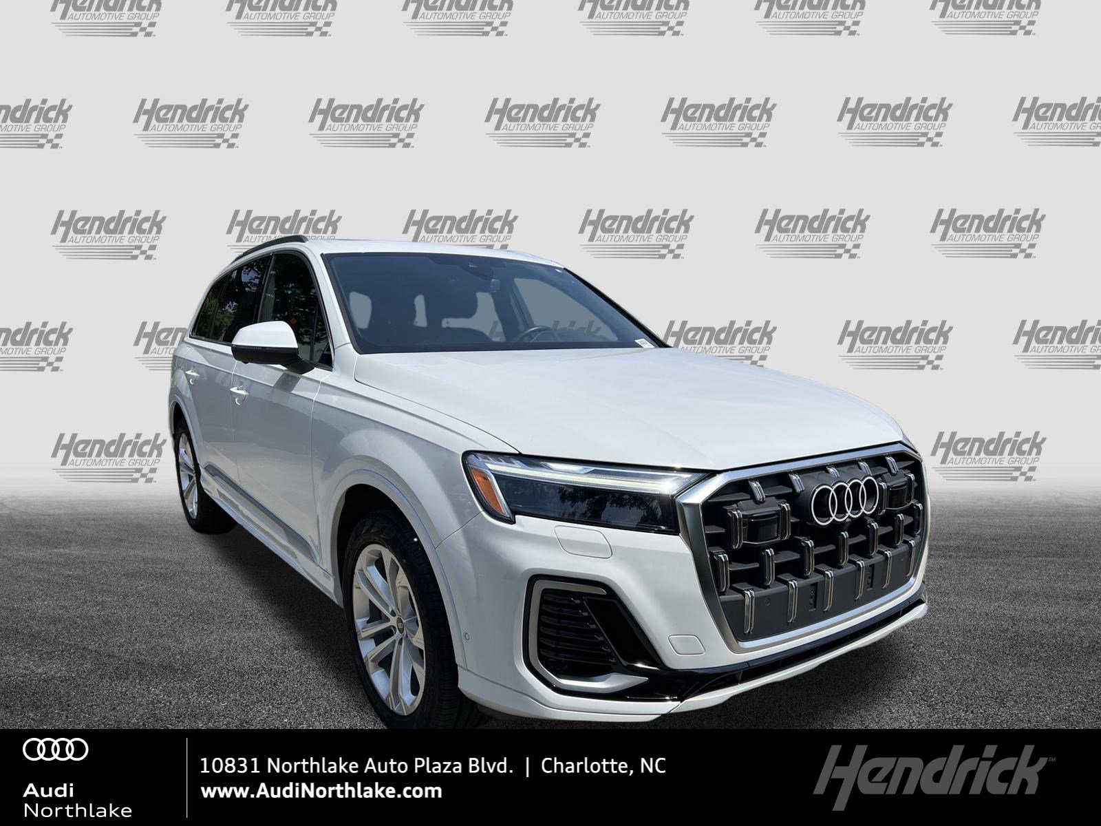 2025 Audi Q7 55 Premium Plus quattro Tiptronic's photo