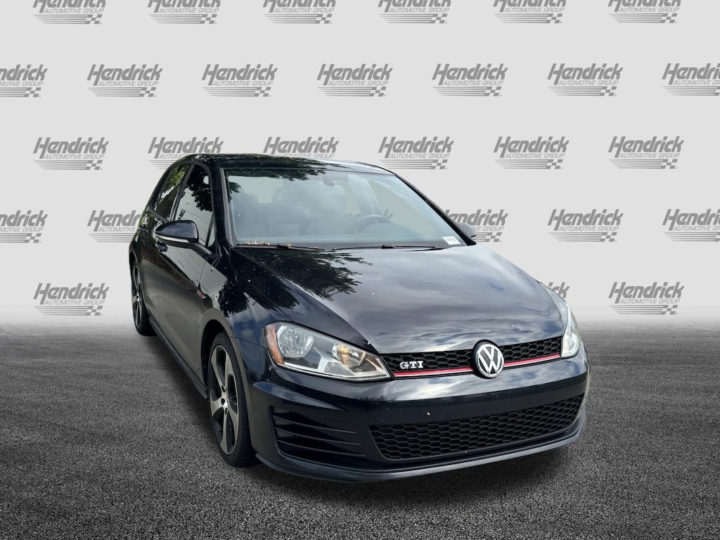 Used 2016 Volkswagen Golf GTI SE Hatchback