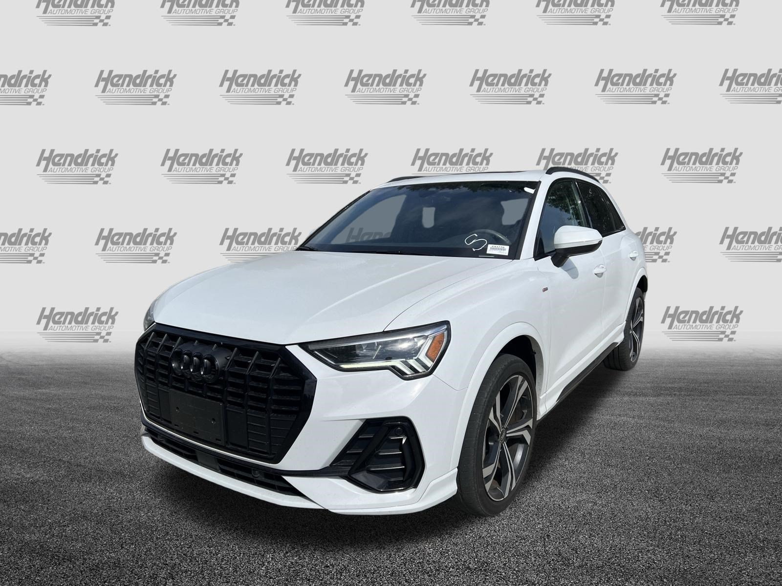 Audi Q3 S Line Premium Plus