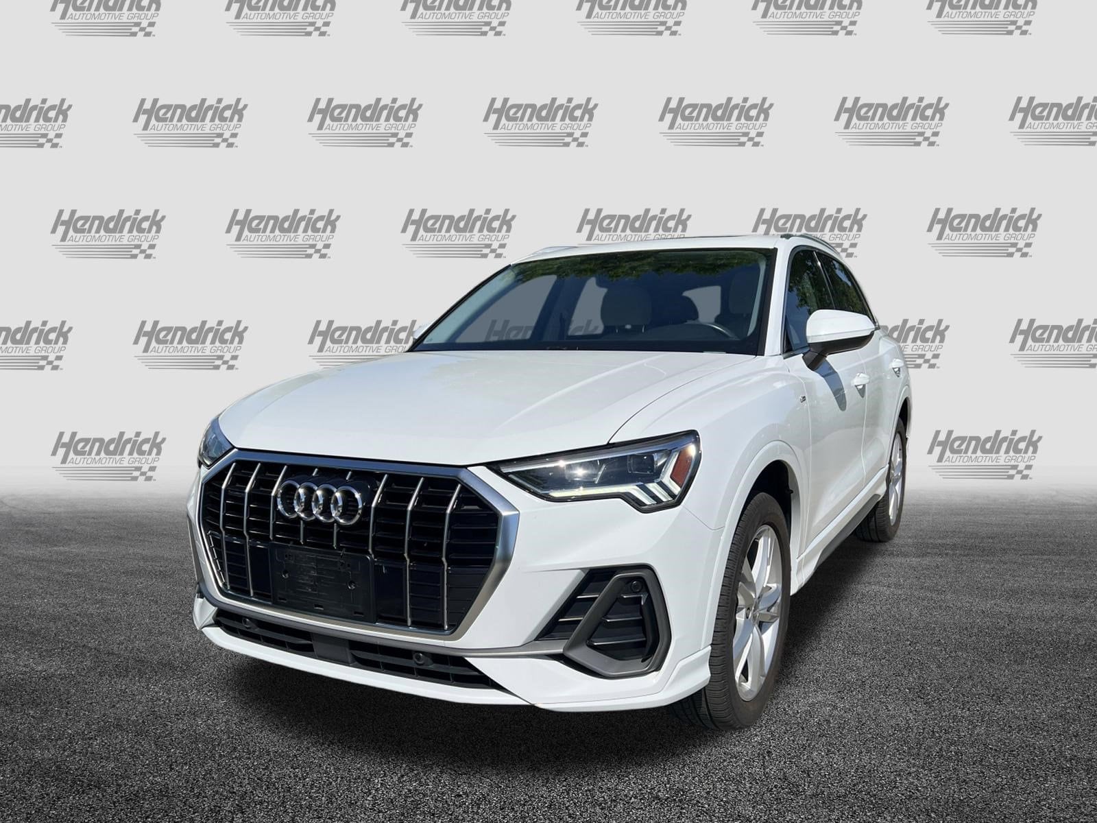 2020 Audi Q3 S line Premium Plus photo 5