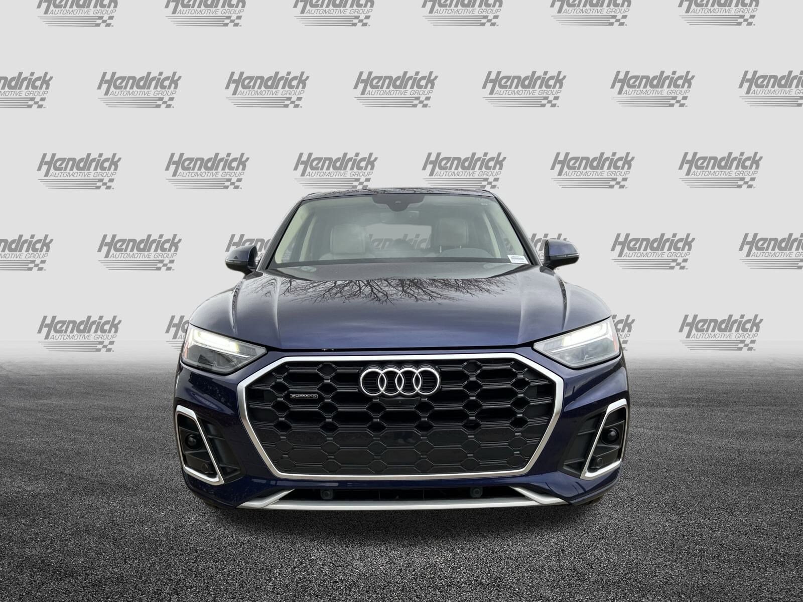 2025 Audi Q5 S line Premium Plus photo 3