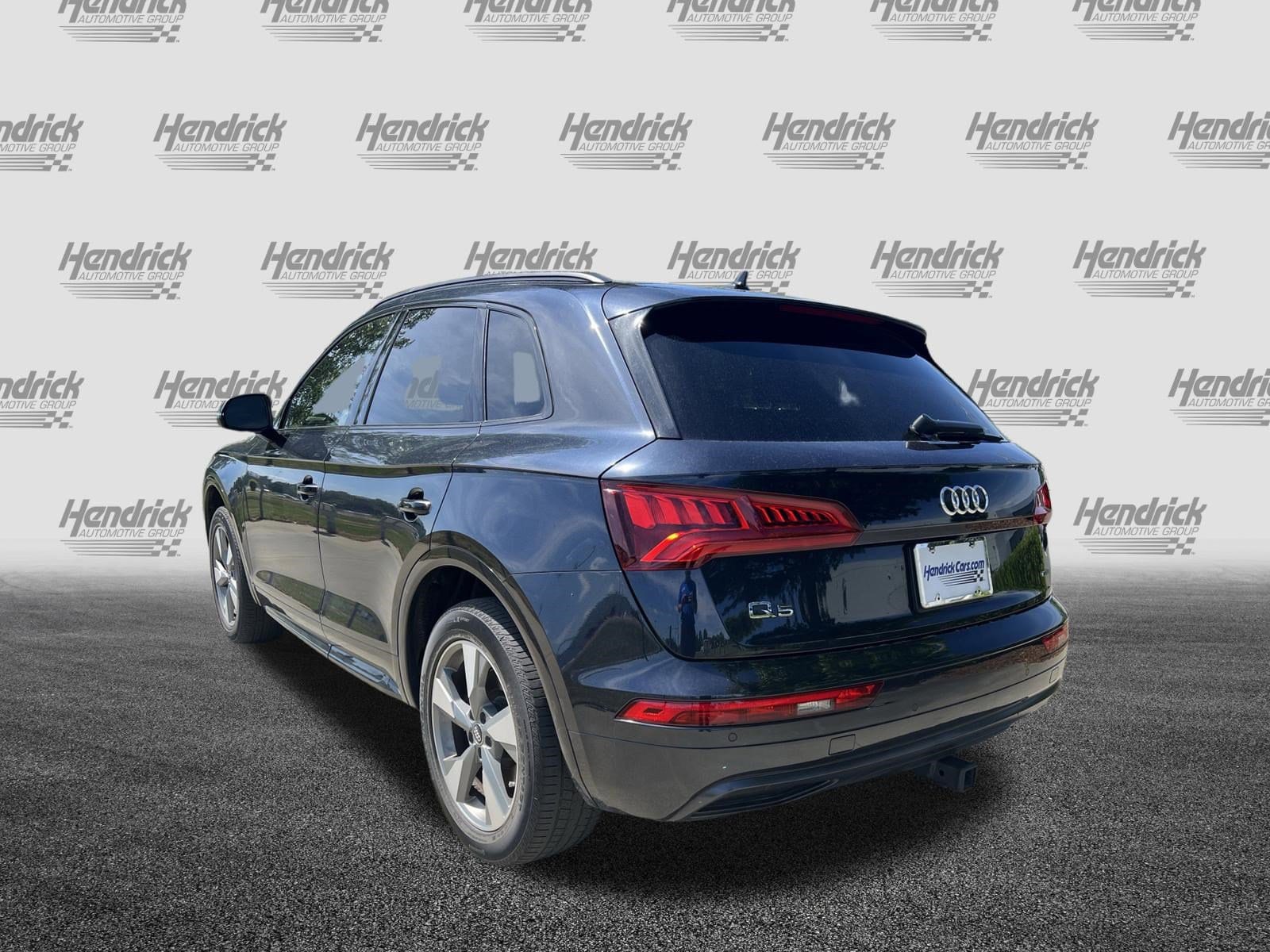 2020 Audi Q5 Titanium Premium photo 6