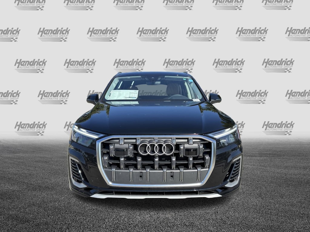 New 2025 Audi Q7 55 Premium Plus SUV