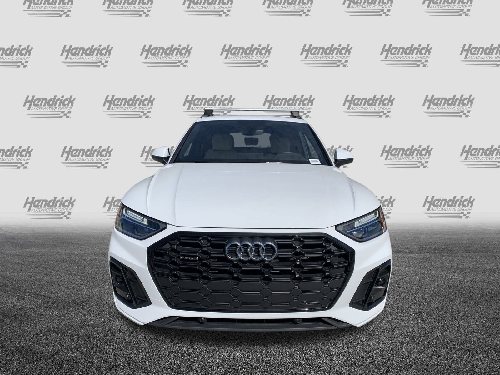 2025 Audi Q5 S line Premium photo 3