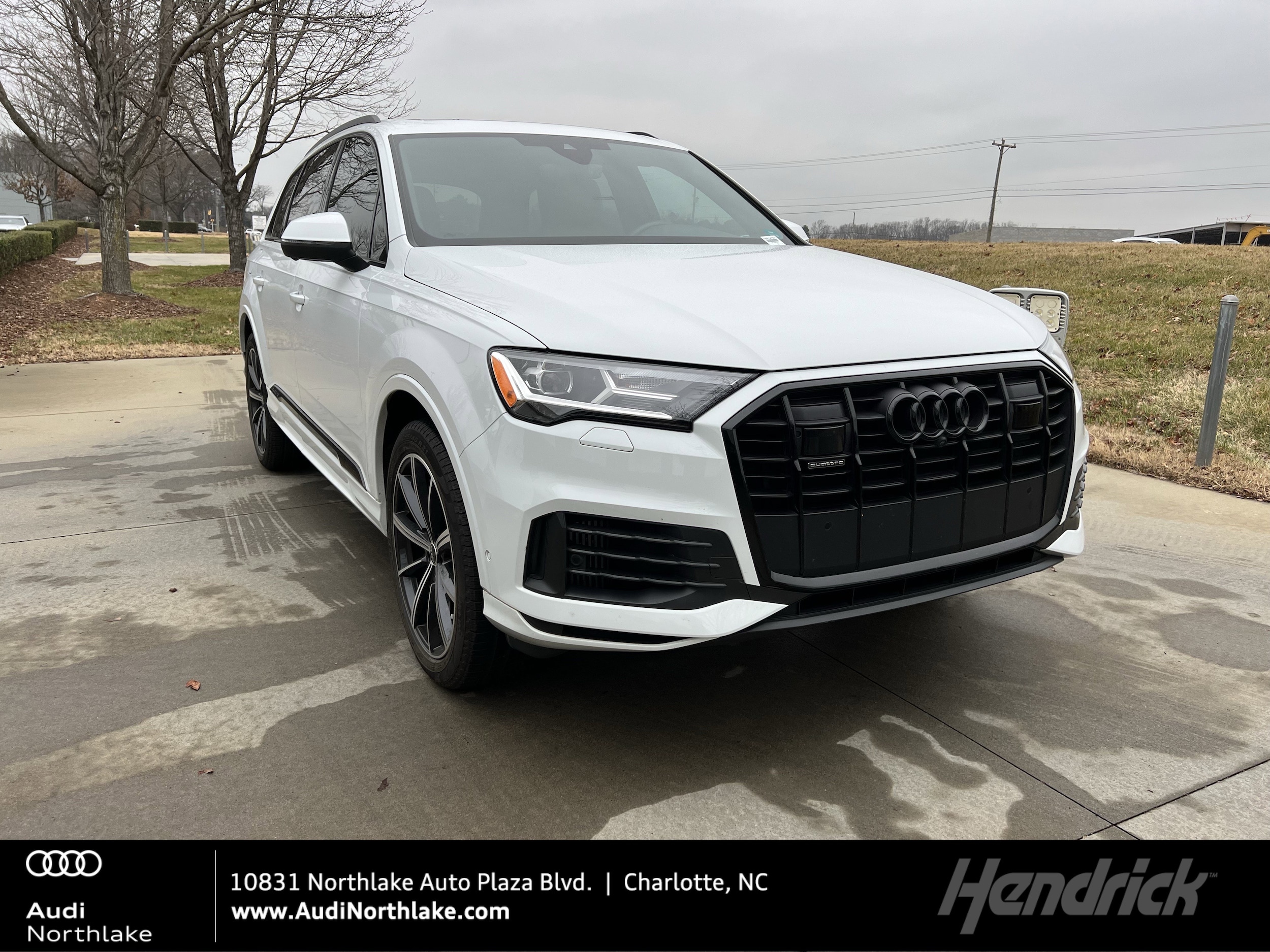 2022 Audi Q7 Premium Plus's photo