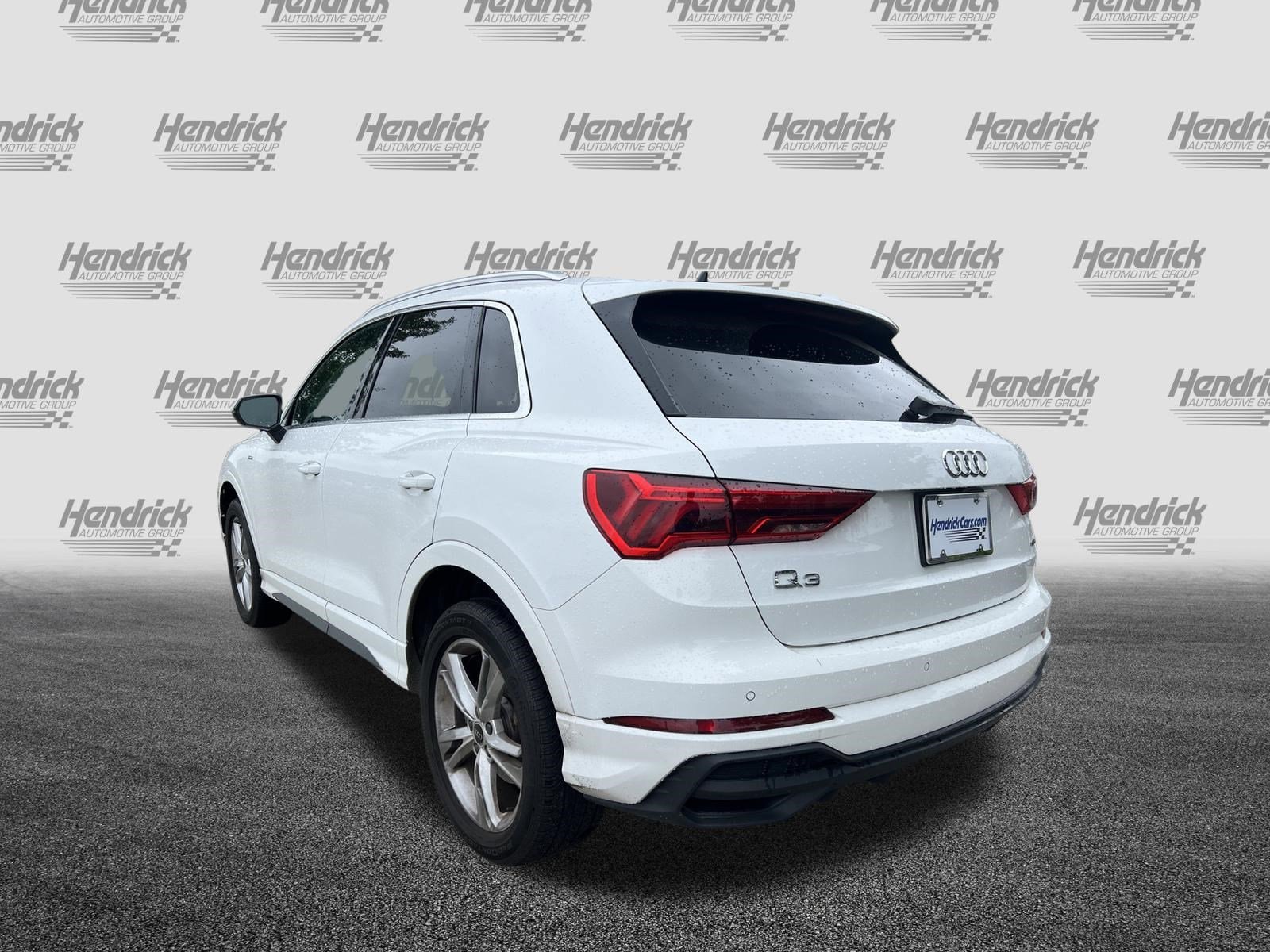 2023 Audi Q3 S line Premium photo 3