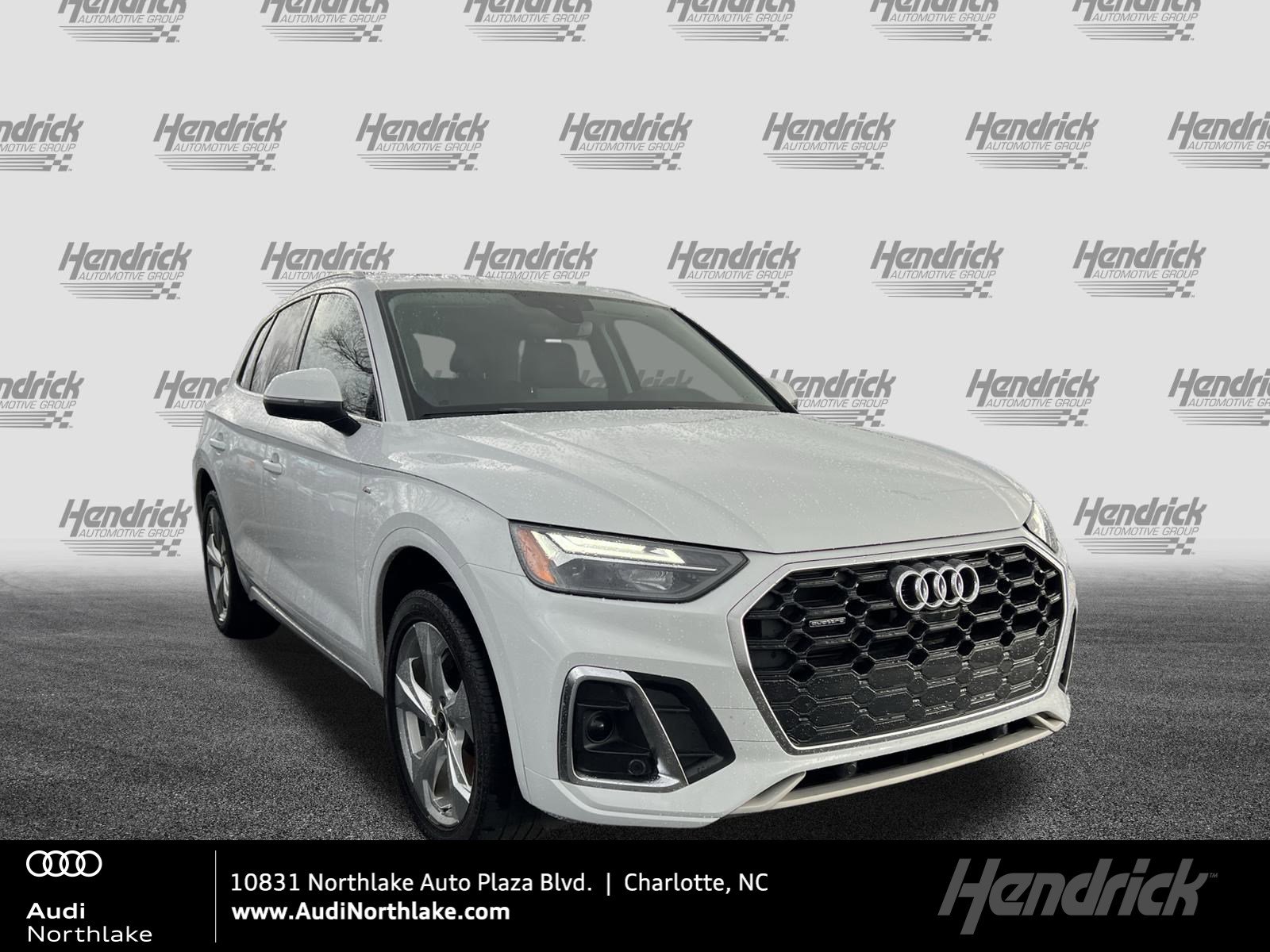2023 Audi Q5 Premium Plus's photo