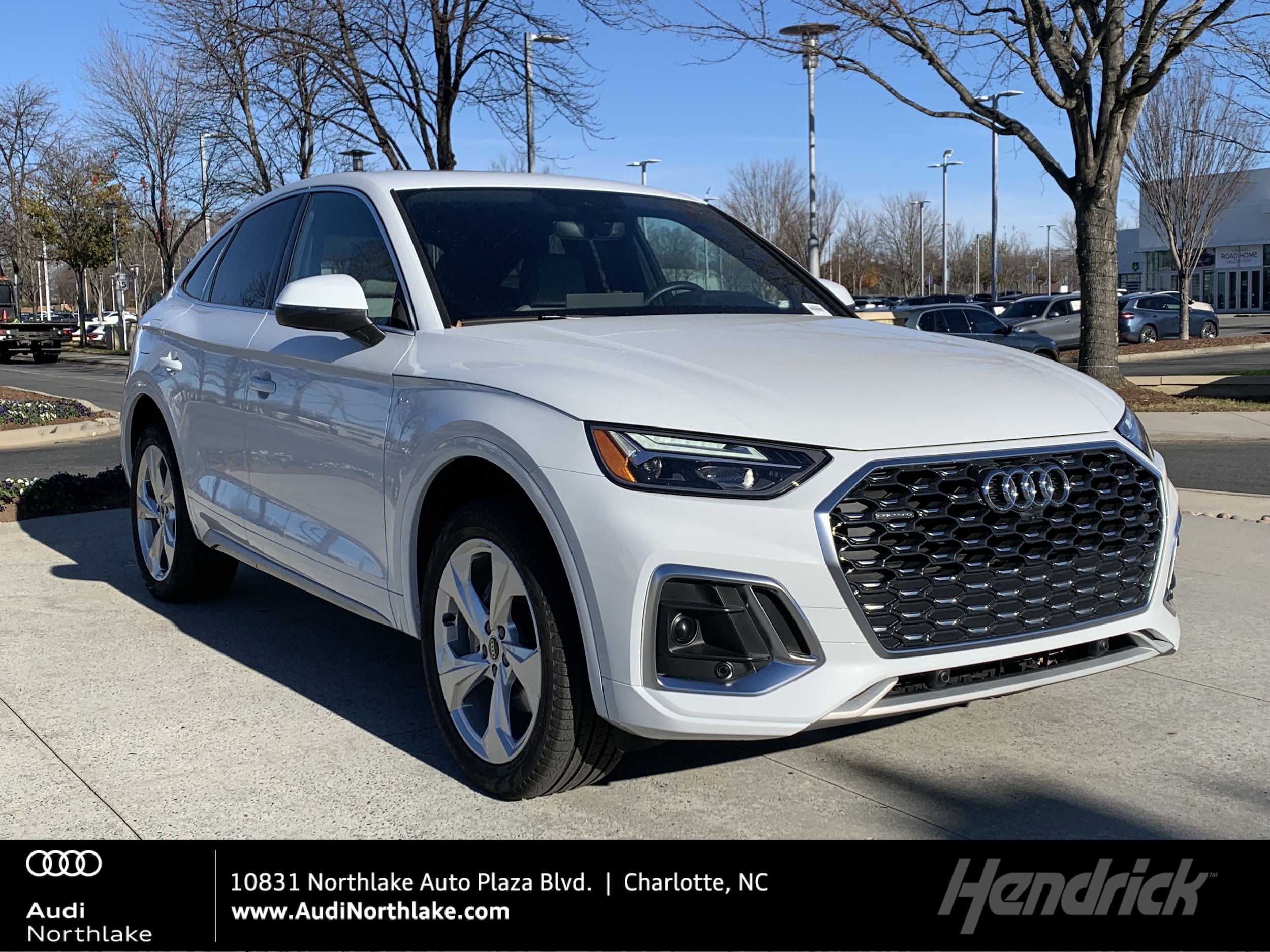 2024 Audi Q5 Sportback Premium Plus's photo