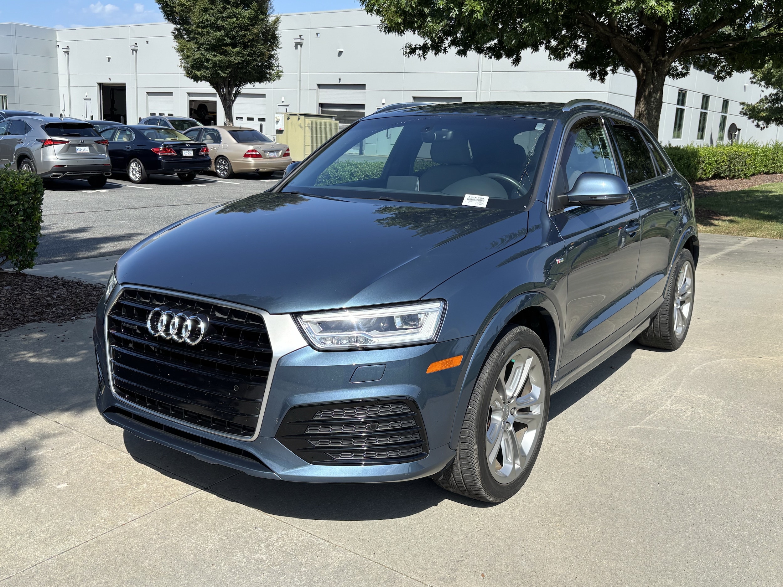 Audi Q3 Premium Plus