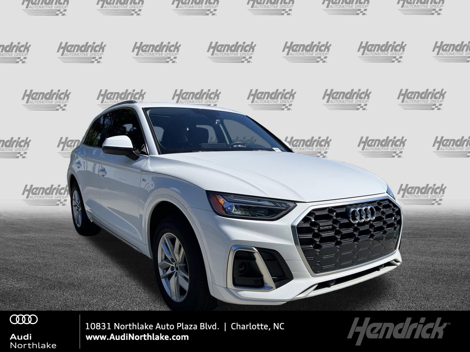 2023 Audi Q5 45 Premium's photo
