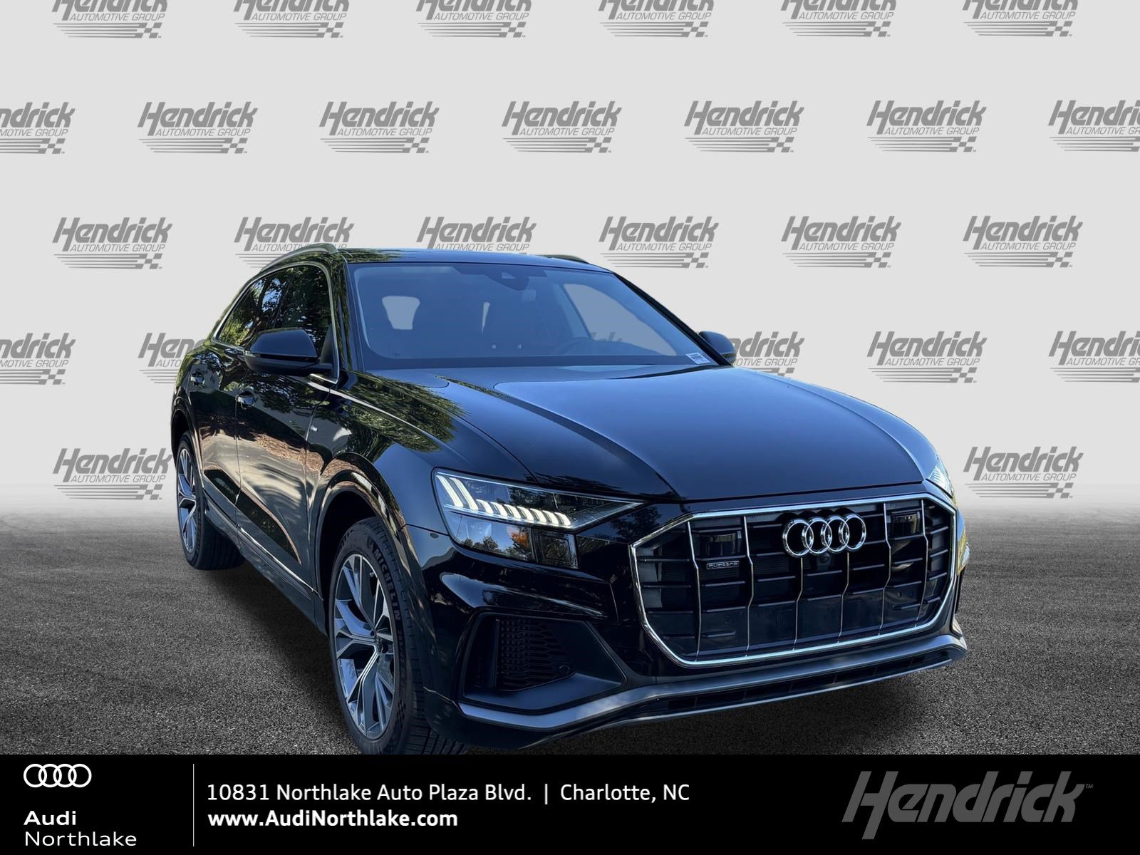  Audi Q8