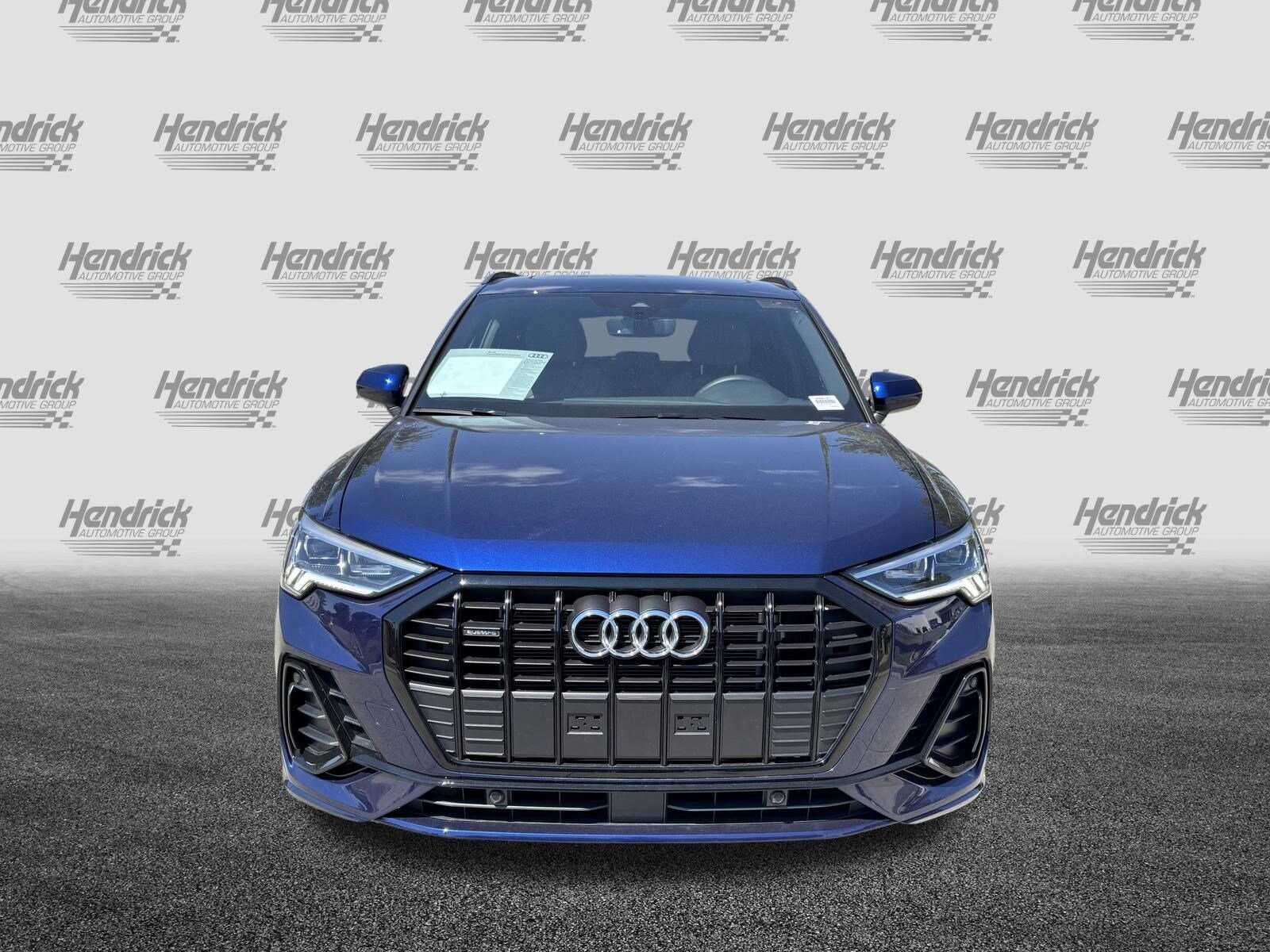 2025 Audi Q3 S line Premium photo 3