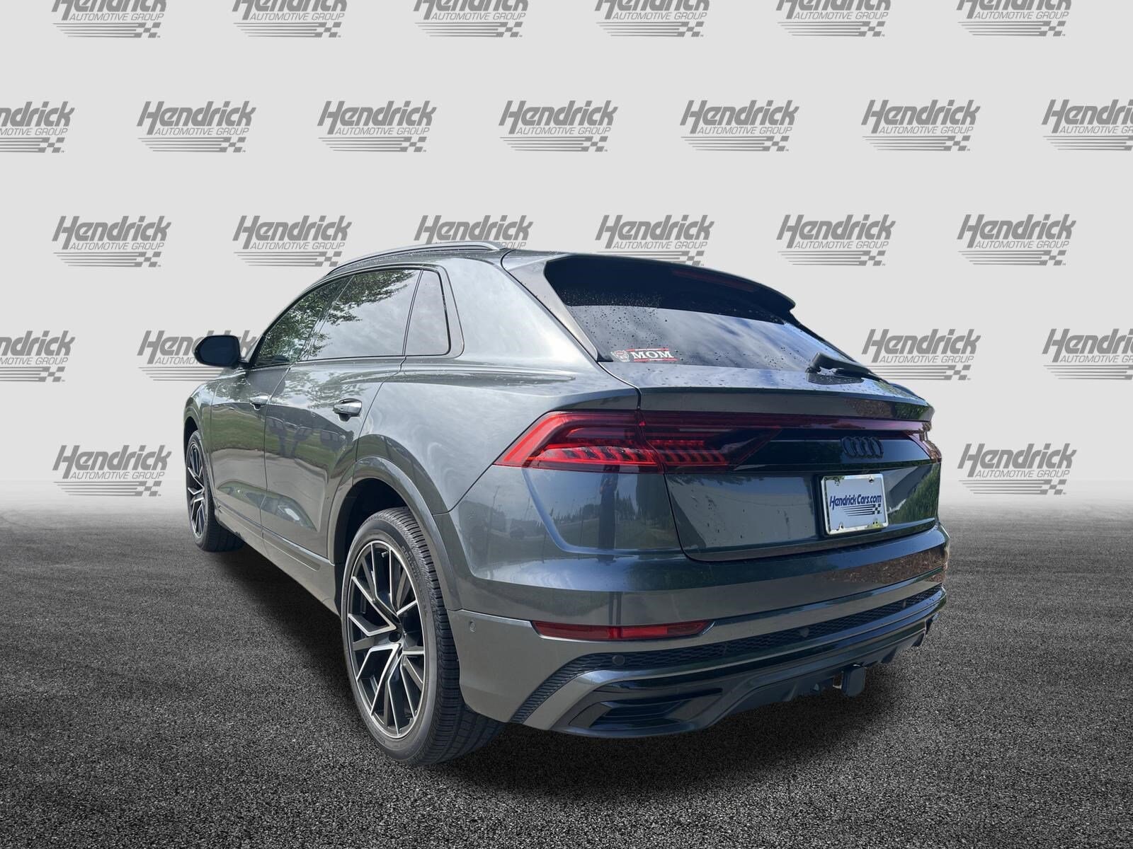 2022 Audi Q8 Prestige photo 3