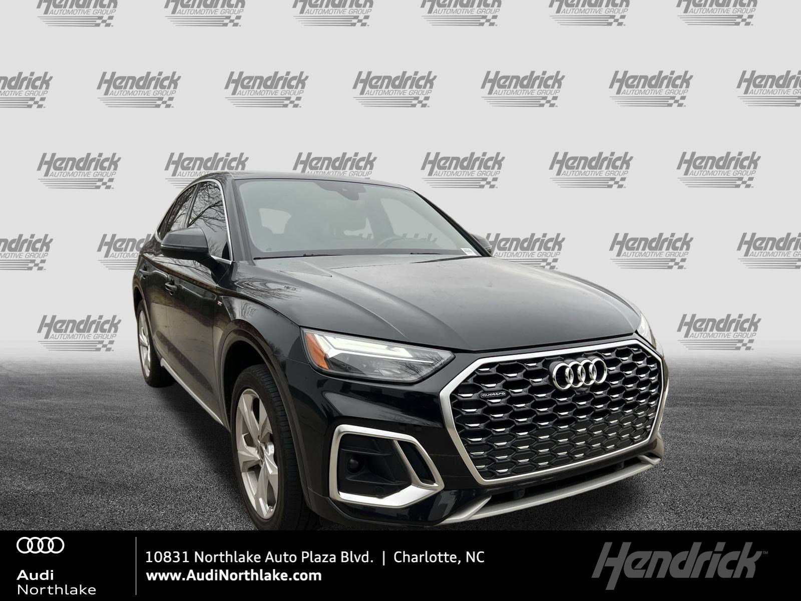 2023 Audi Q5 Sportback Premium Plus's photo