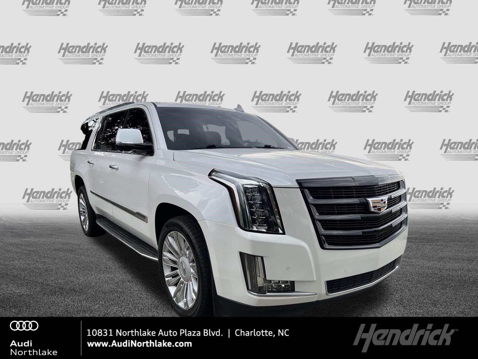 2016 Cadillac Escalade ESV AWD Luxury's photo