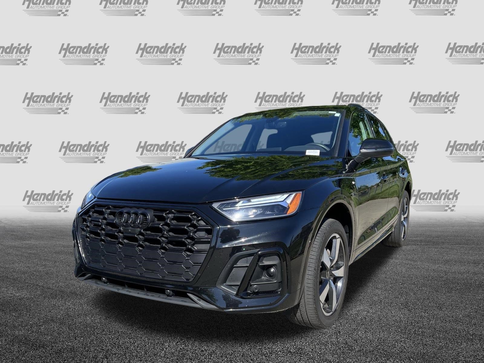 2023 Audi Q5 S line Premium Plus photo 4