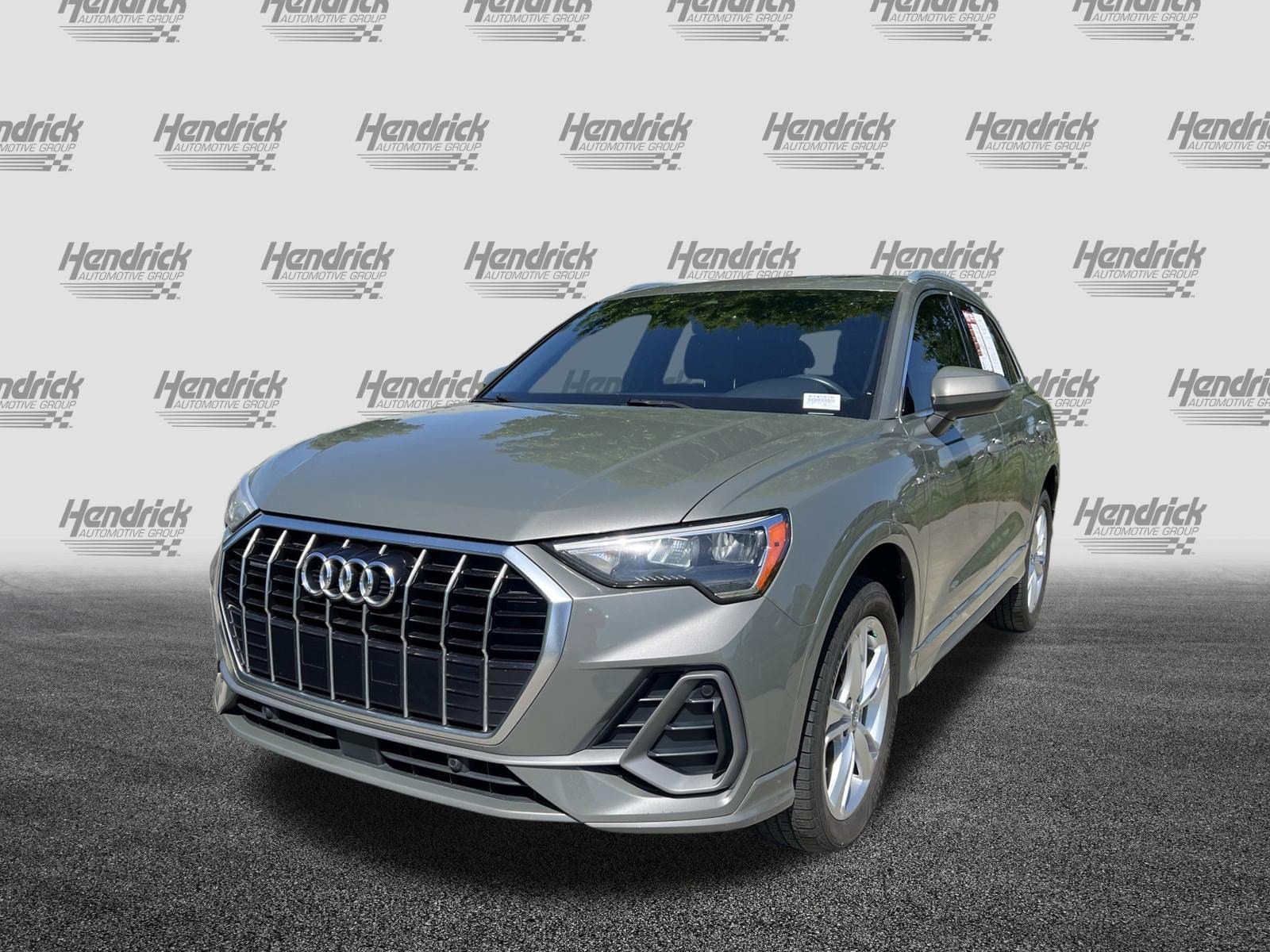 2020 Audi Q3 S line Premium photo 4