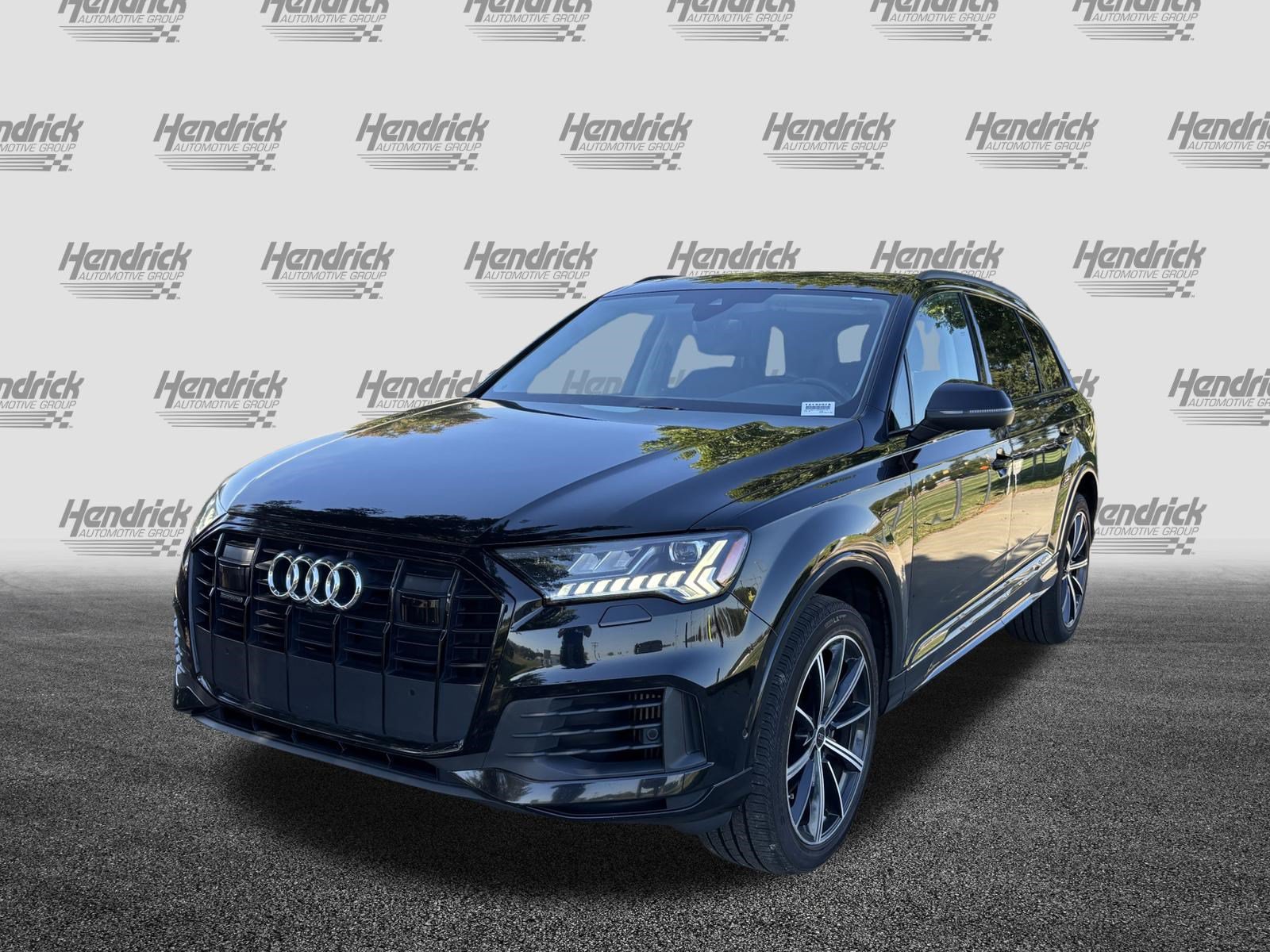 Used 2024 Audi Q7 Premium Plus SUV
