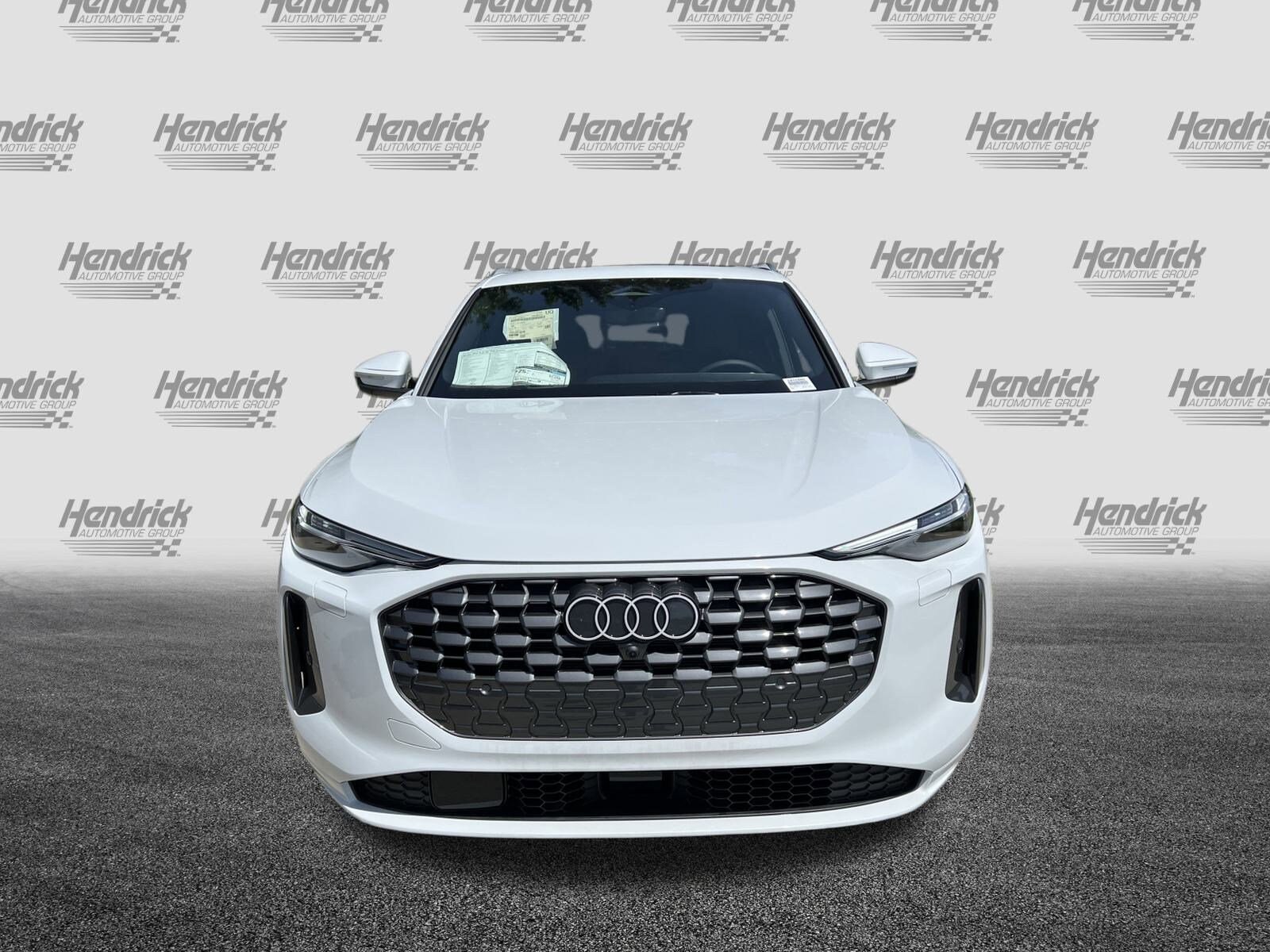 2025 Audi Q5 Premium Plus photo 3