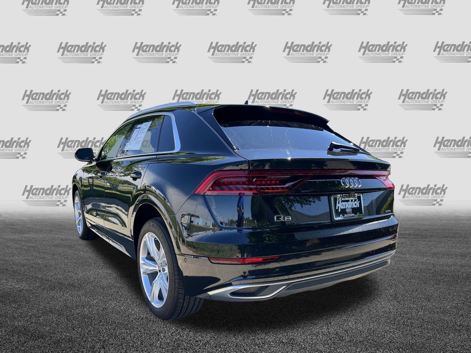 2023 Audi Q8 Premium Plus photo 6