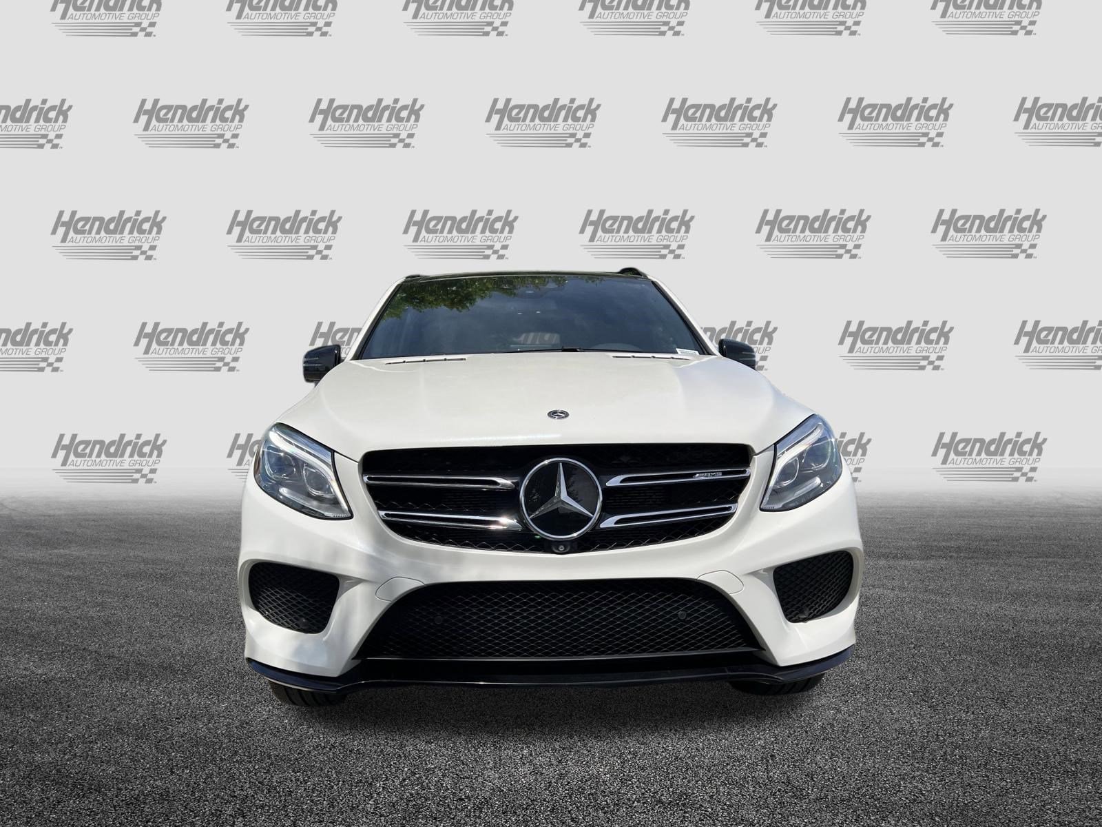 2018 Mercedes-Benz GLE AMG 43 4MATIC photo 2