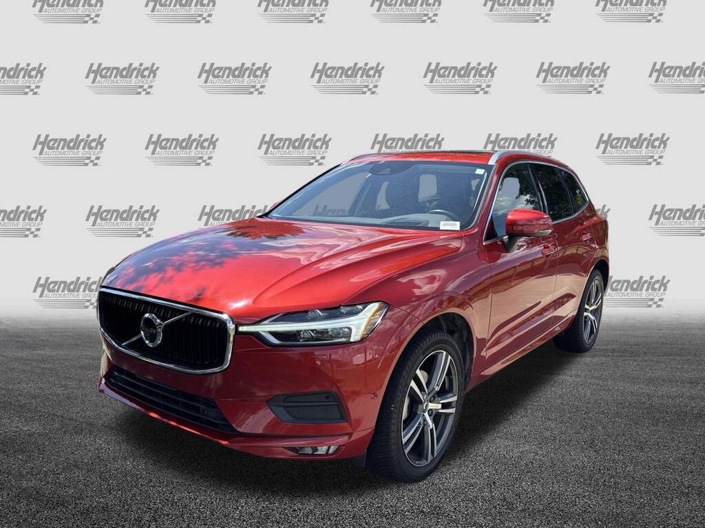 Used 2019 Volvo XC60 Momentum SUV
