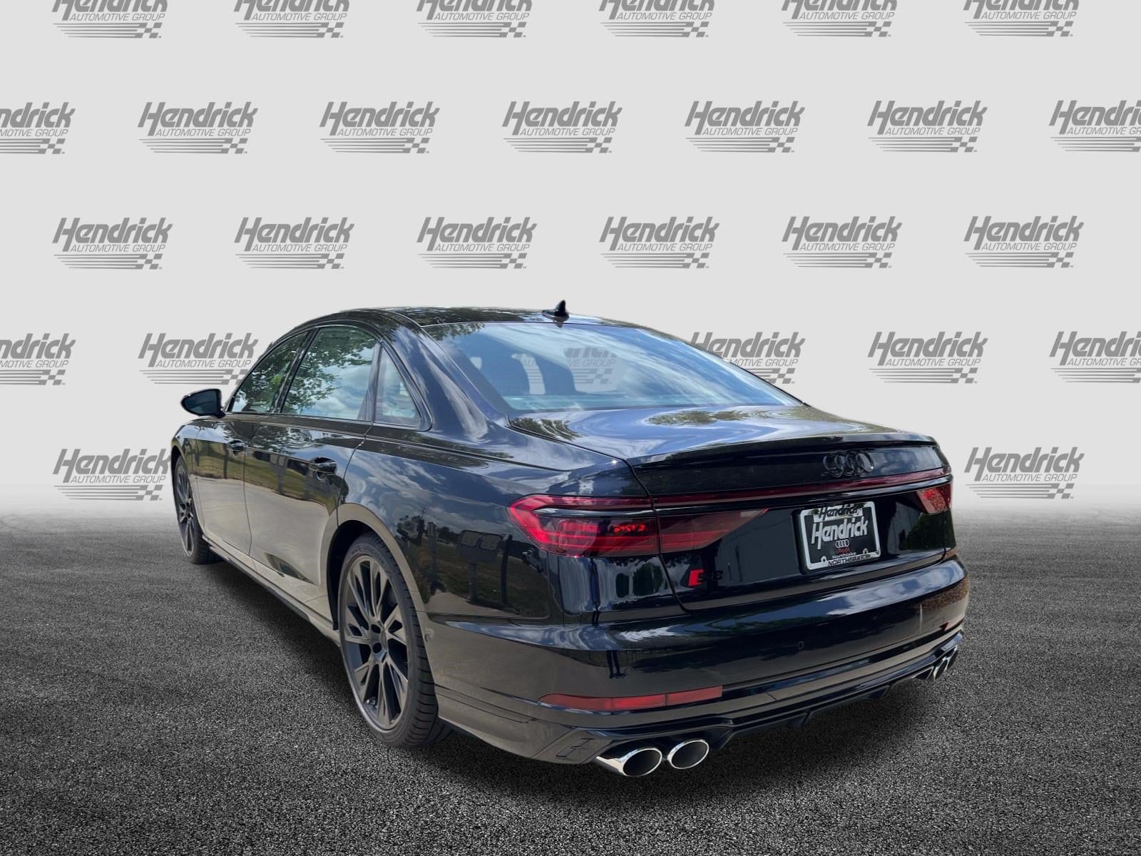Audi S8