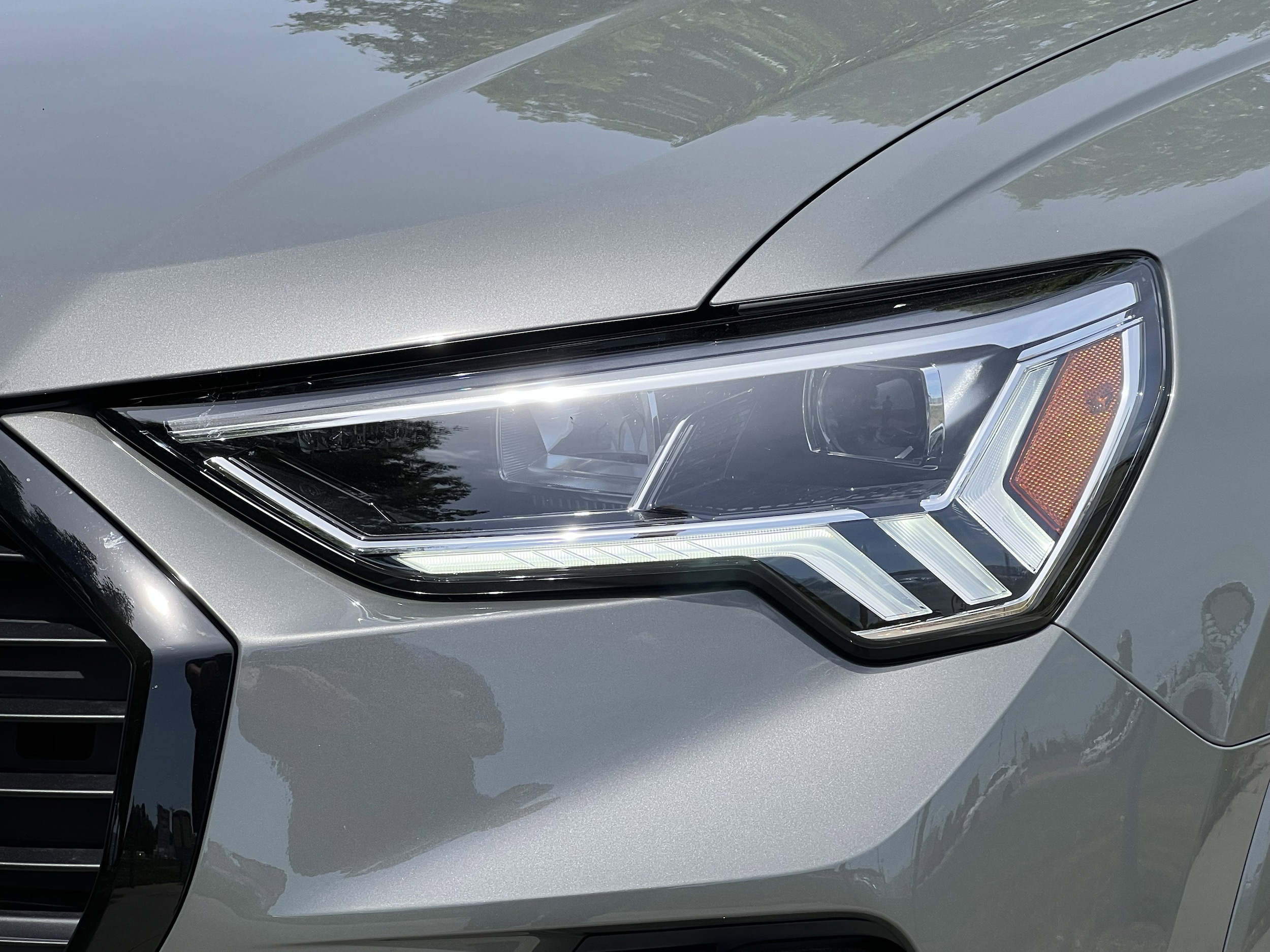 2025 Audi Q3 S line Premium photo 6