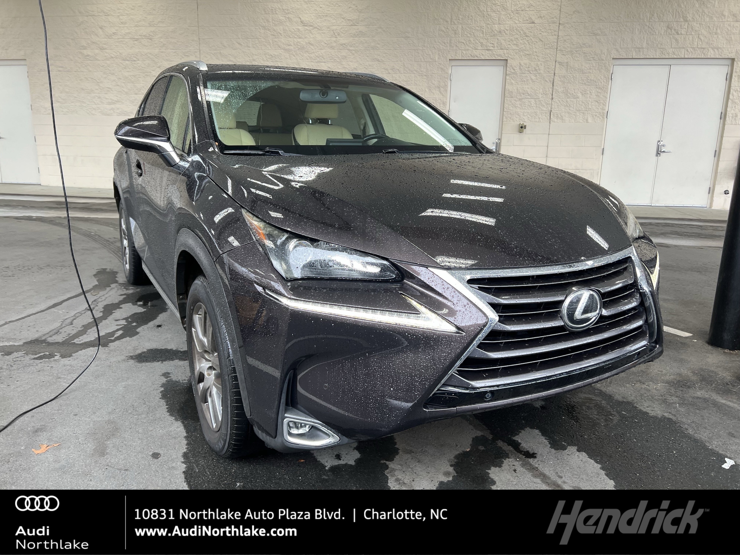 2015 Lexus NX 200t's photo
