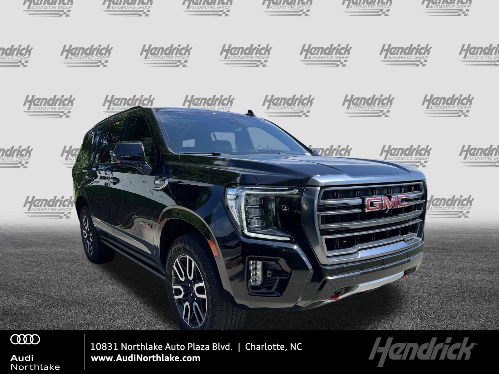 2023 GMC Yukon 4WD AT4's photo
