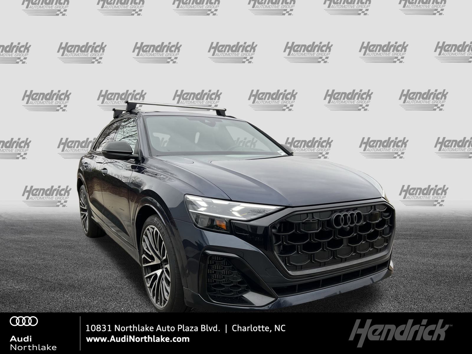 2024 Audi SQ8 Prestige's photo