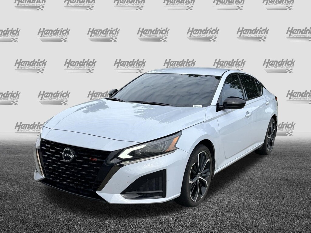 Used 2023 Nissan Altima 2.5 SR Sedan