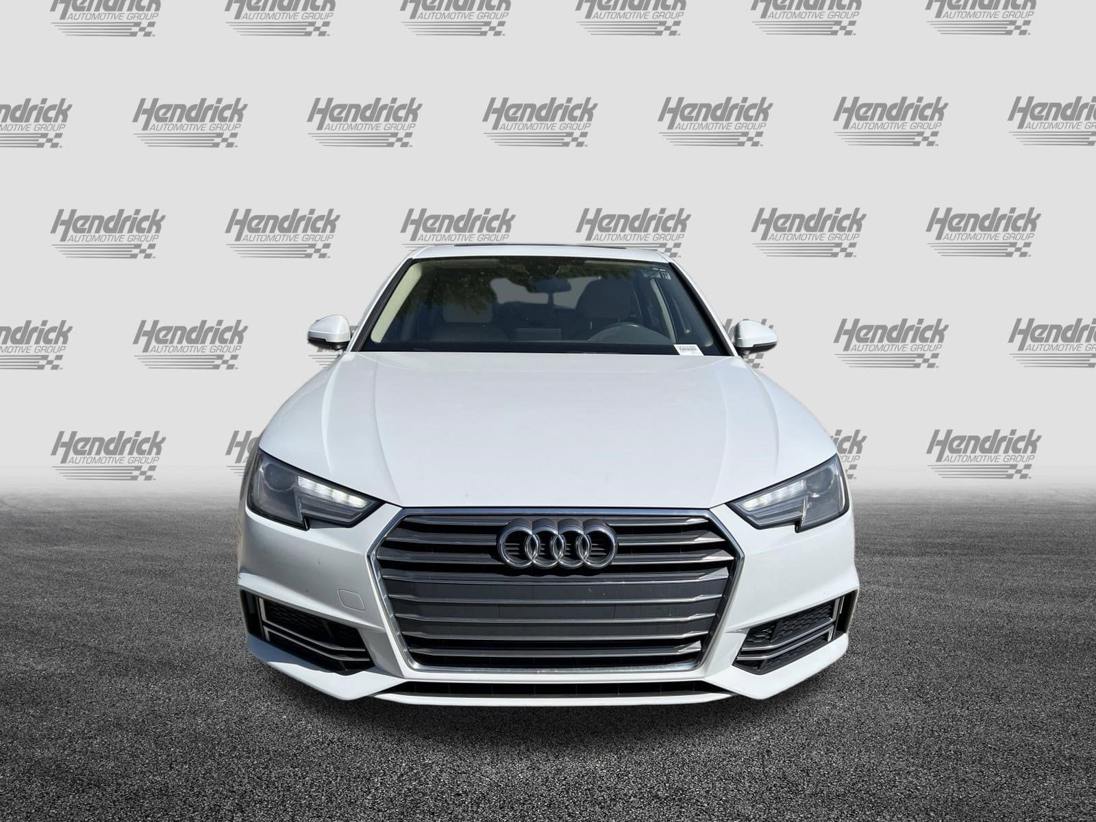 Audi A4 Ultra Premium