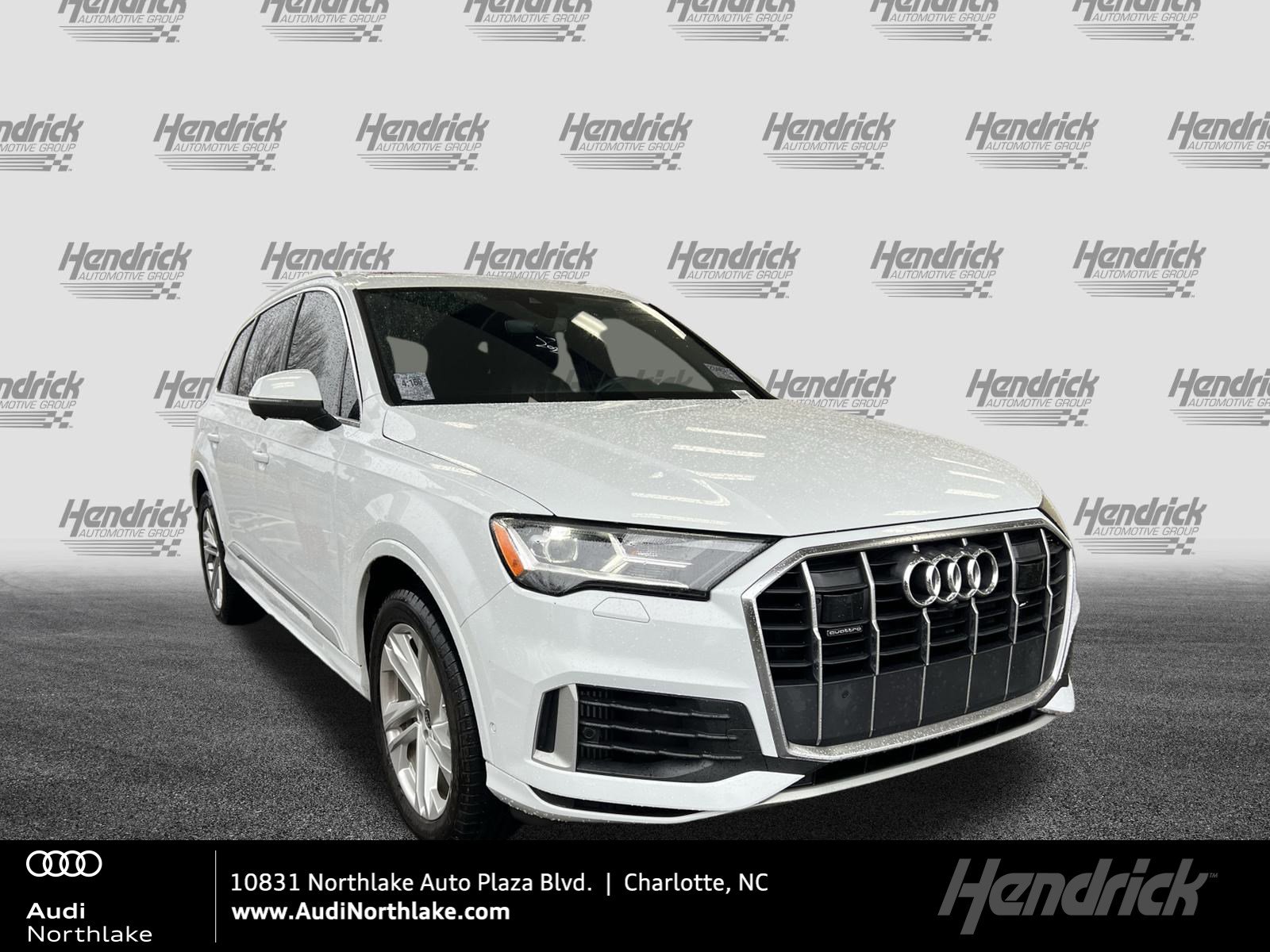 2023 Audi Q7 Premium Plus's photo