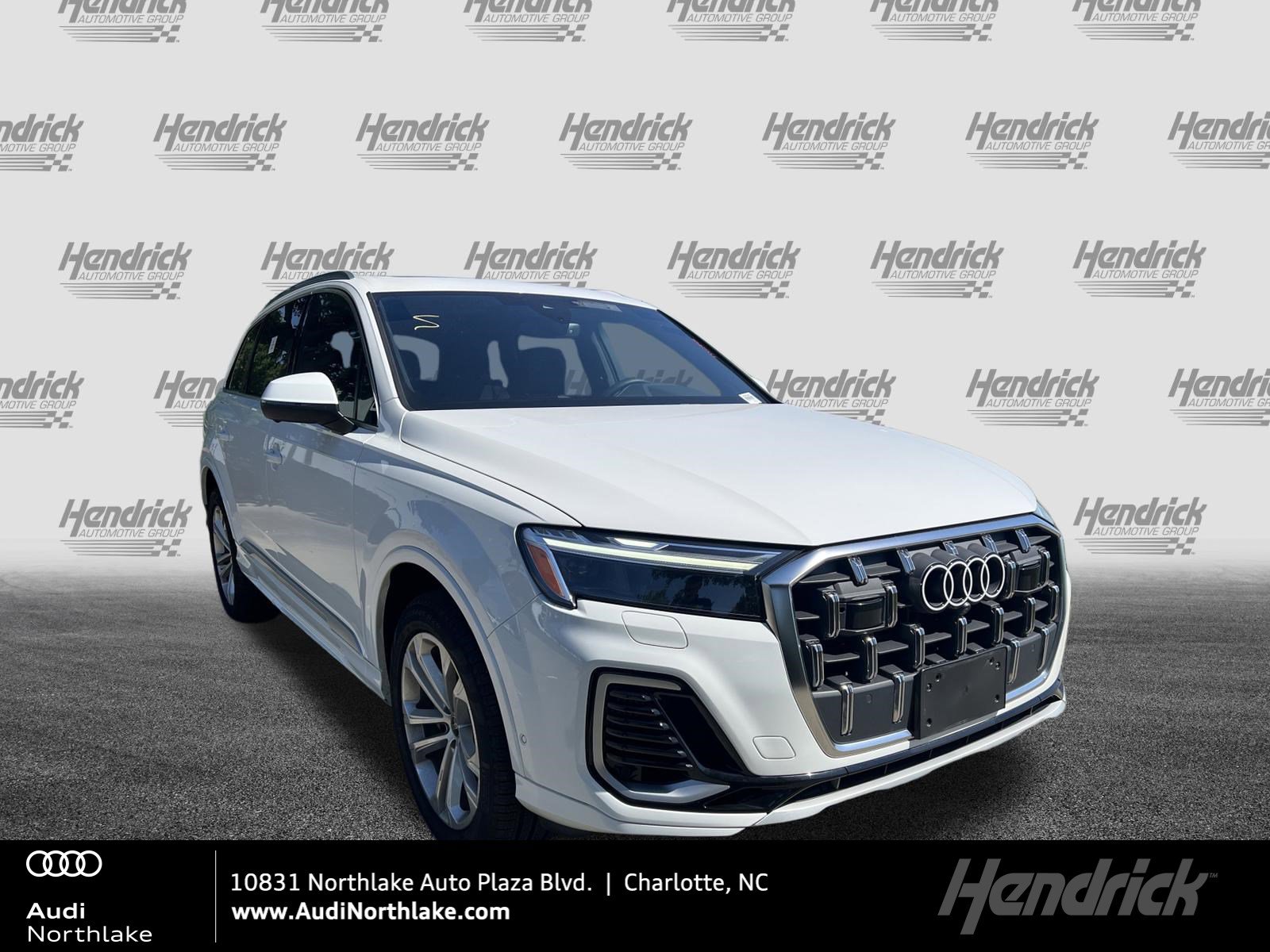 2025 Audi Q7 55 Premium Plus quattro Tiptronic's photo