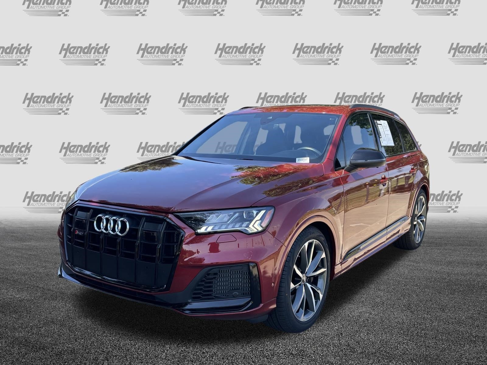 2023 Audi SQ7 Premium Plus