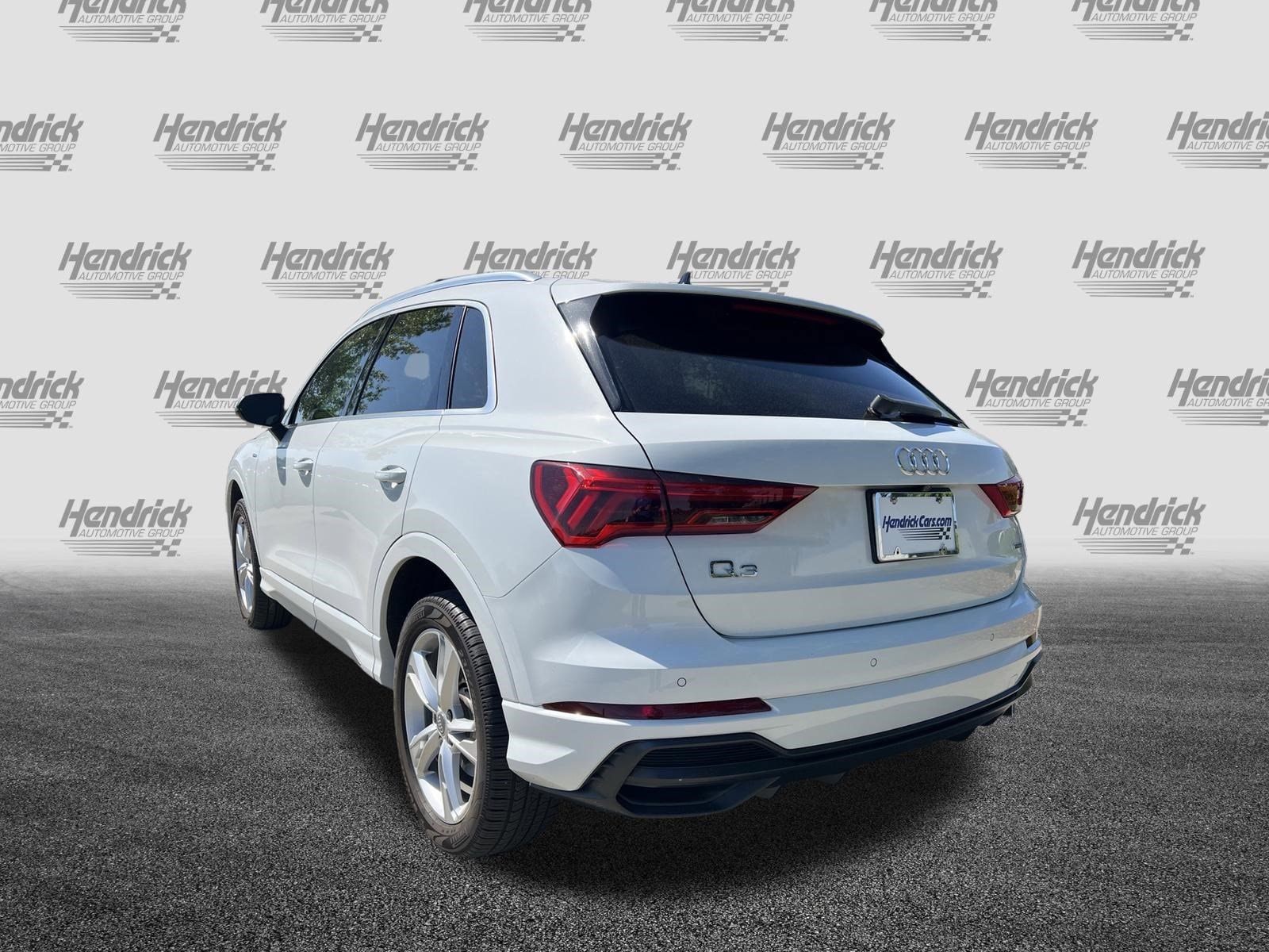 2020 Audi Q3 S line Premium Plus photo 3