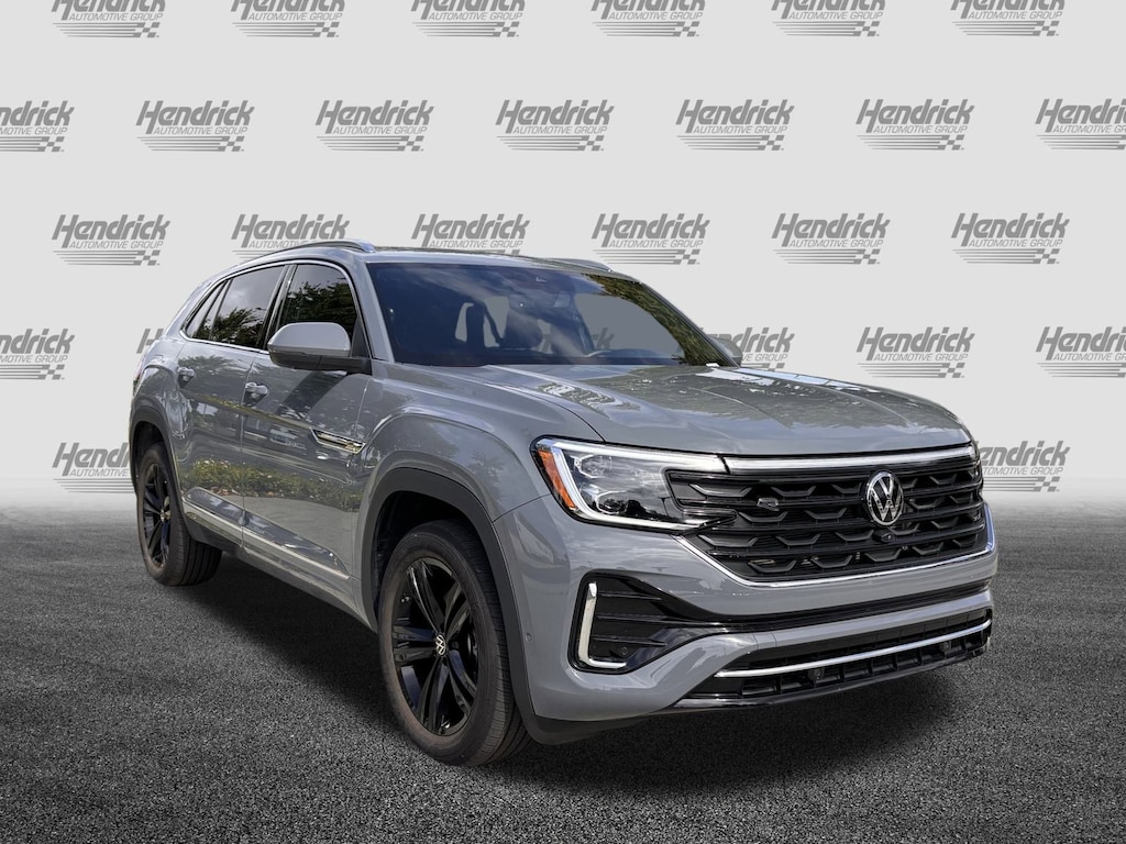 Used 2025 Volkswagen Atlas Cross Sport 2.0T SEL Premium R-Line 4MOTION SUV
