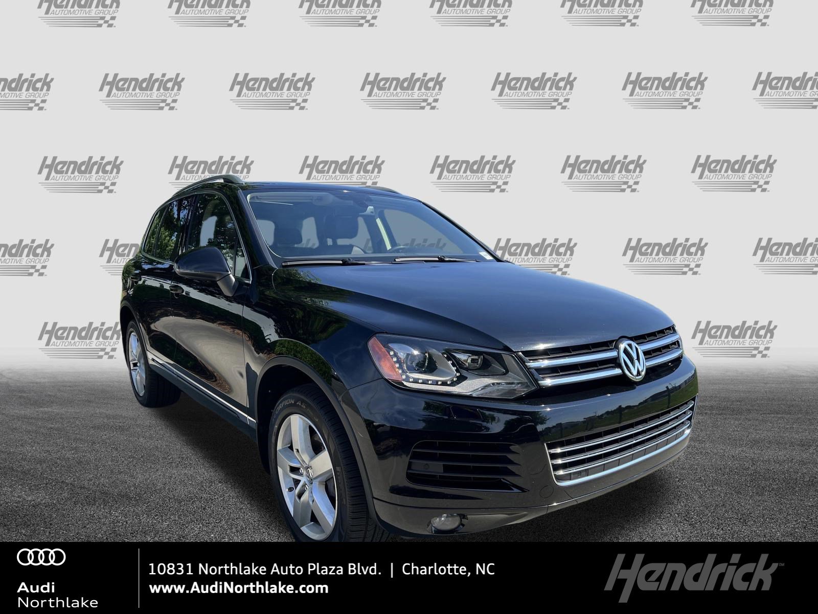 2012 Volkswagen Touareg Sport VR6's photo