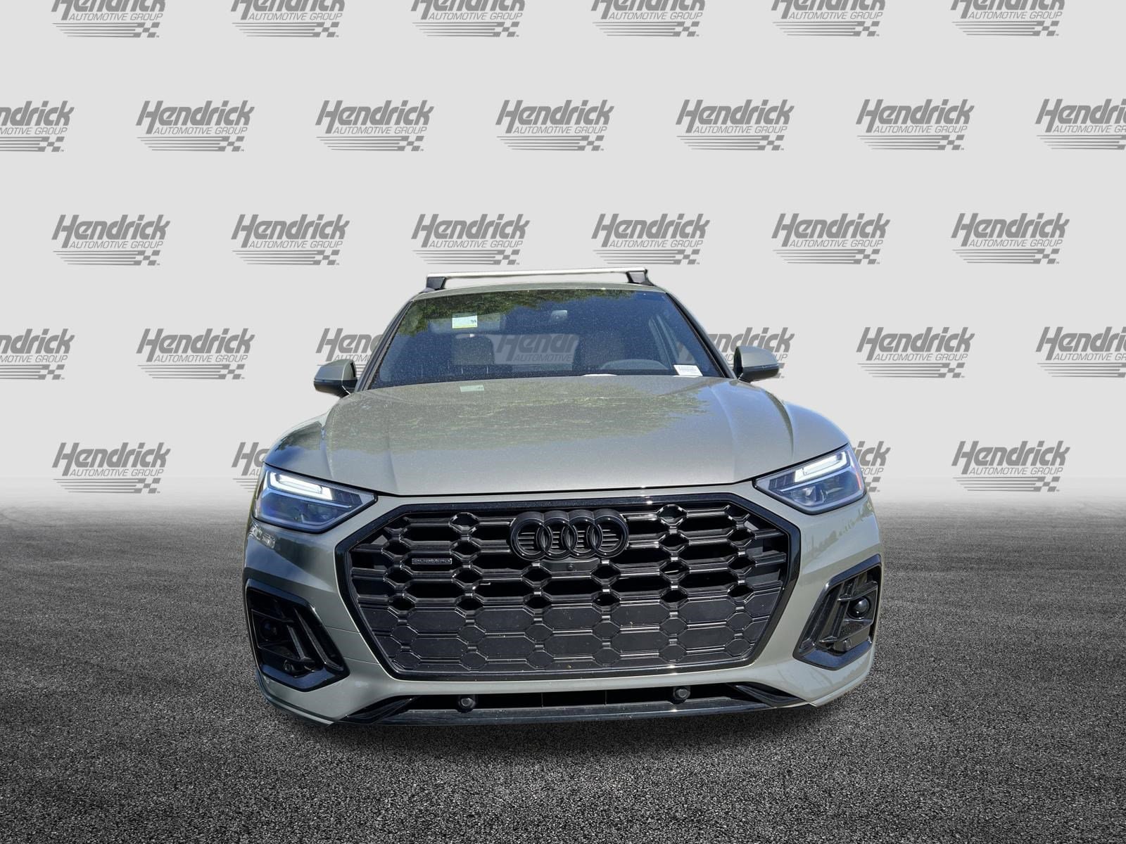 2024 Audi Q5 S line Premium Plus photo 2