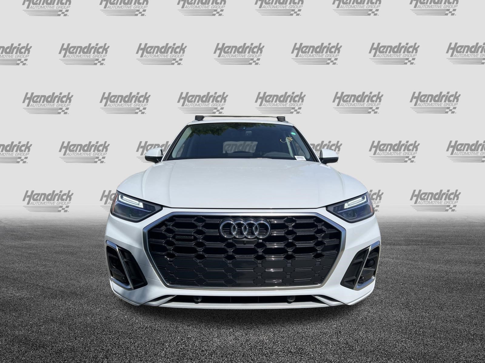2023 Audi Q5 S line Premium Plus photo 2