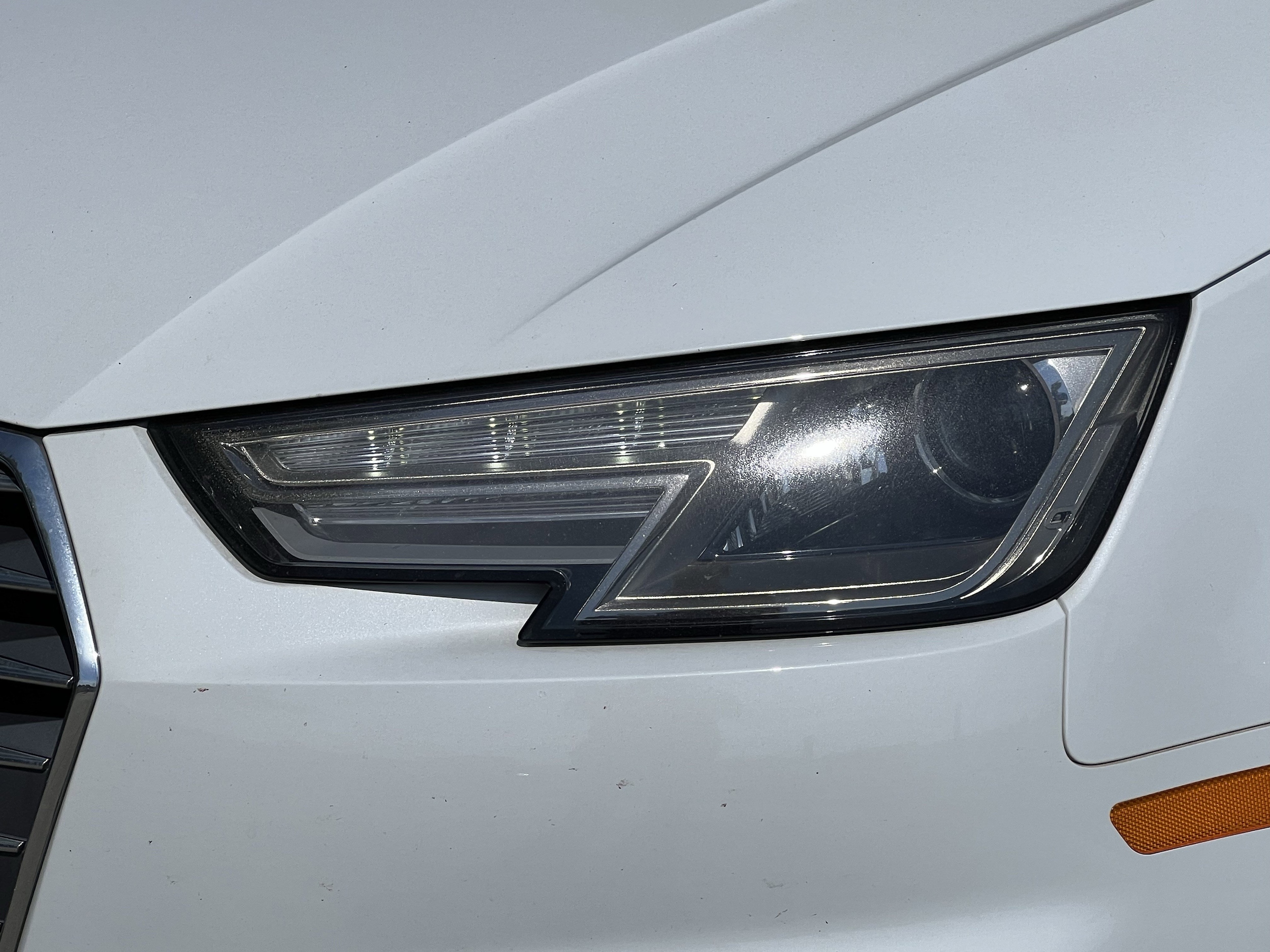 Audi A4 Ultra Premium