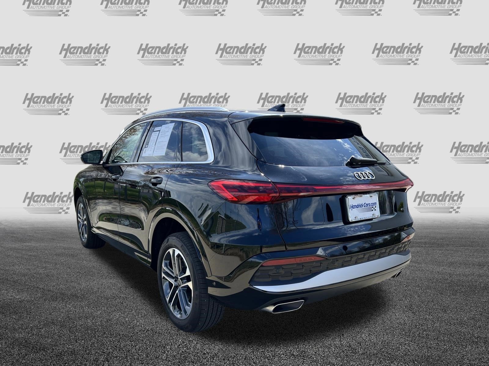 2025 Audi Q5 Premium Plus photo 5