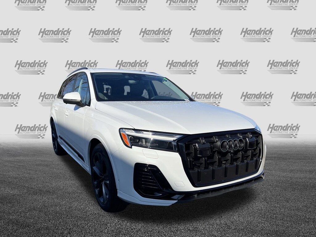 New 2026 Audi Q7 55 Premium SUV