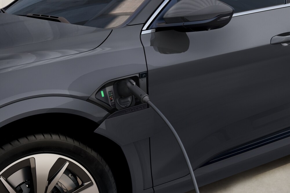 2024 Audi Q8 e-tron Charging Port